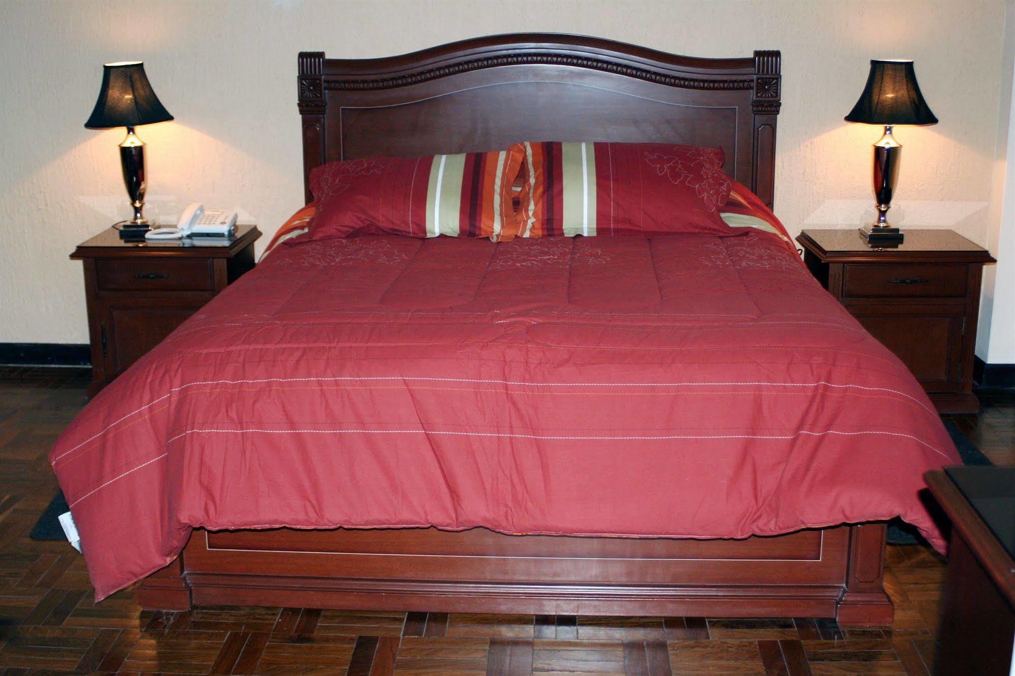 Hostal Patrimonio - Potosí Dış mekan fotoğraf